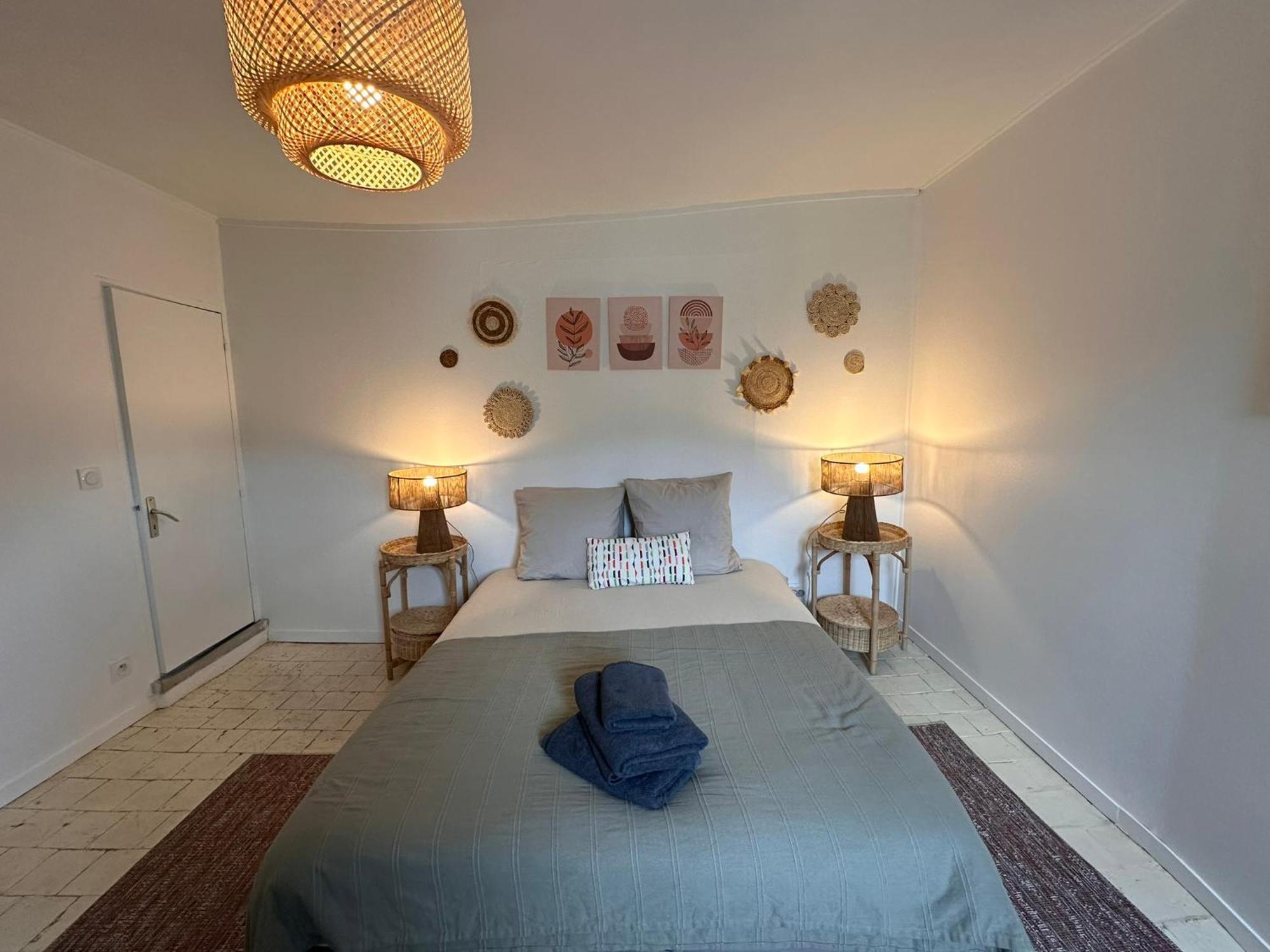 Large Apartment In City Center オンフルール エクステリア 写真