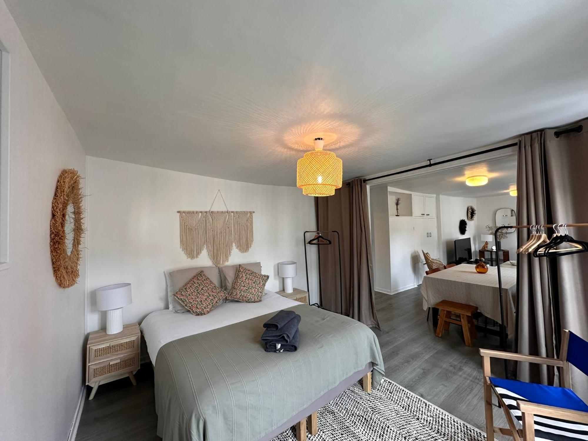 Large Apartment In City Center オンフルール エクステリア 写真