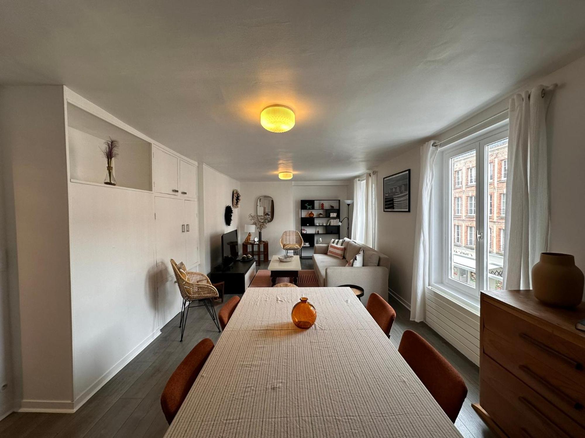 Large Apartment In City Center オンフルール エクステリア 写真